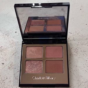 Charlotte Tilbury "Pillow Talk" Luxury Palette